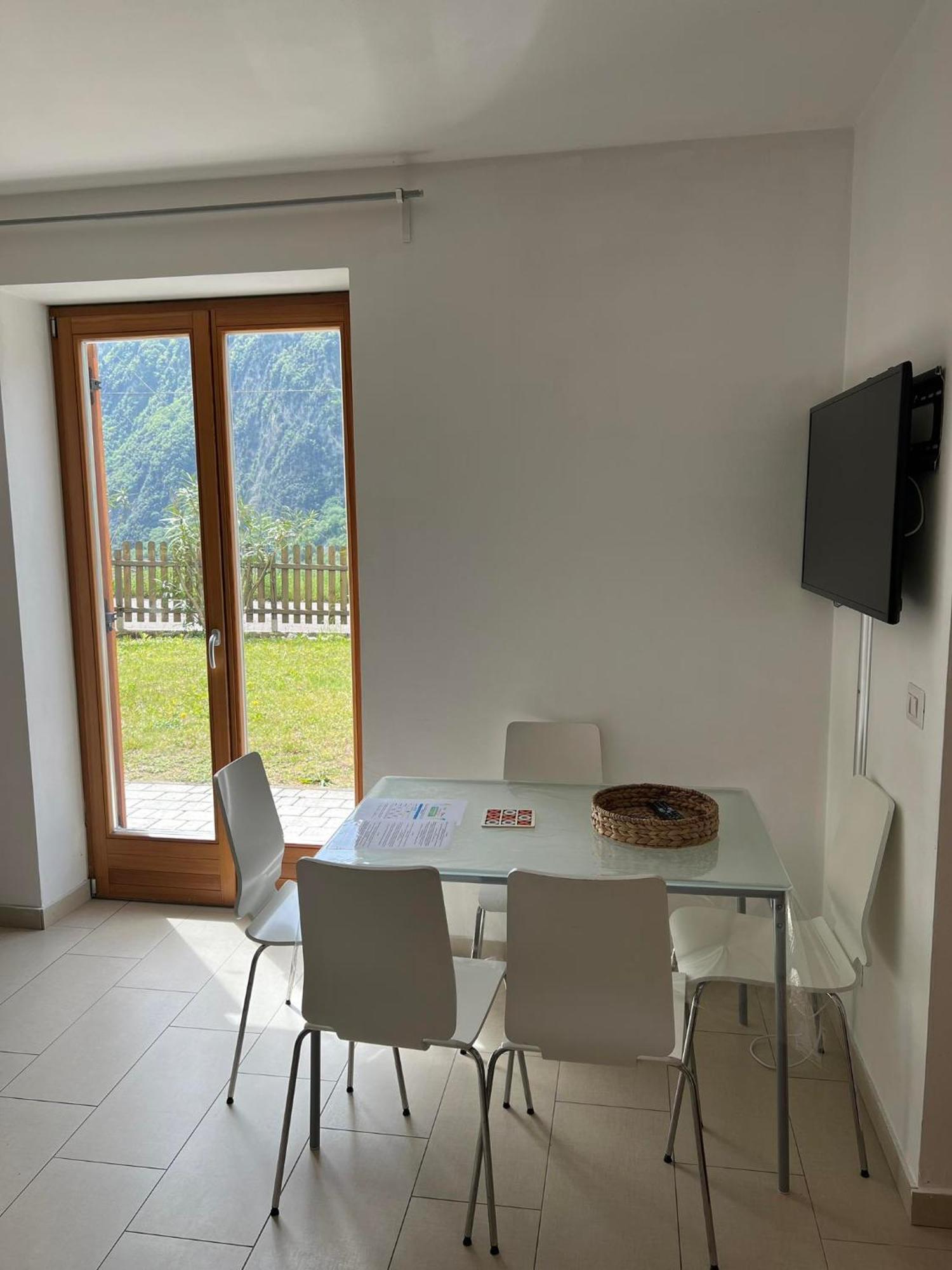 Infinity View Garda Lake Tenno Dış mekan fotoğraf
