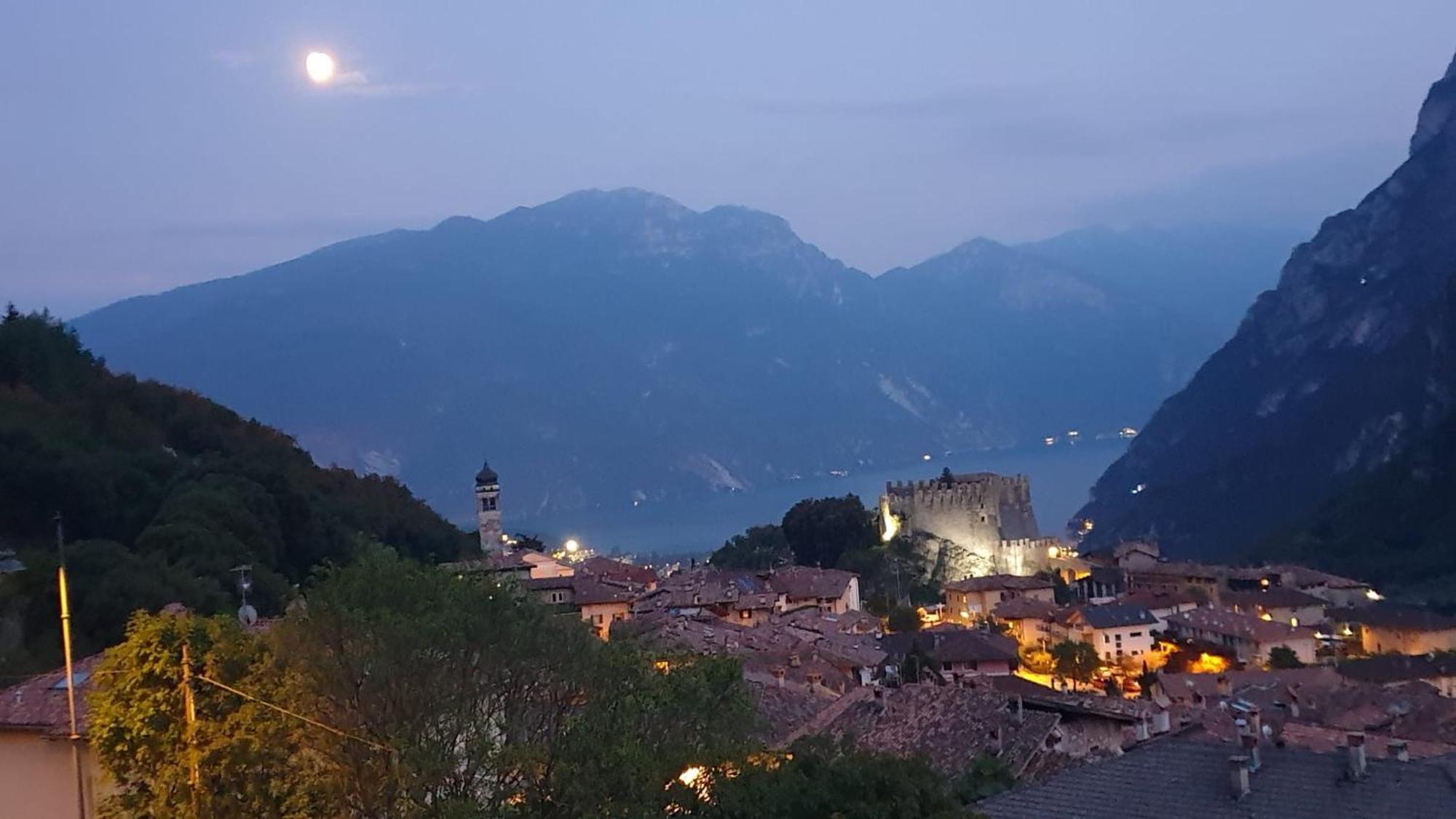 Infinity View Garda Lake Tenno Dış mekan fotoğraf