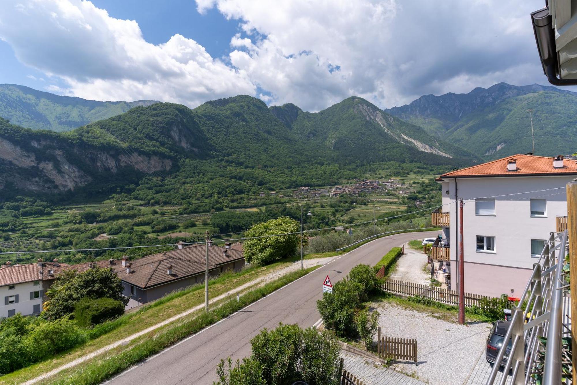 Infinity View Garda Lake Tenno Dış mekan fotoğraf